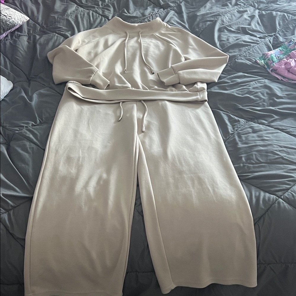 Chic Cream Wide Leg Women's Jumpsuit